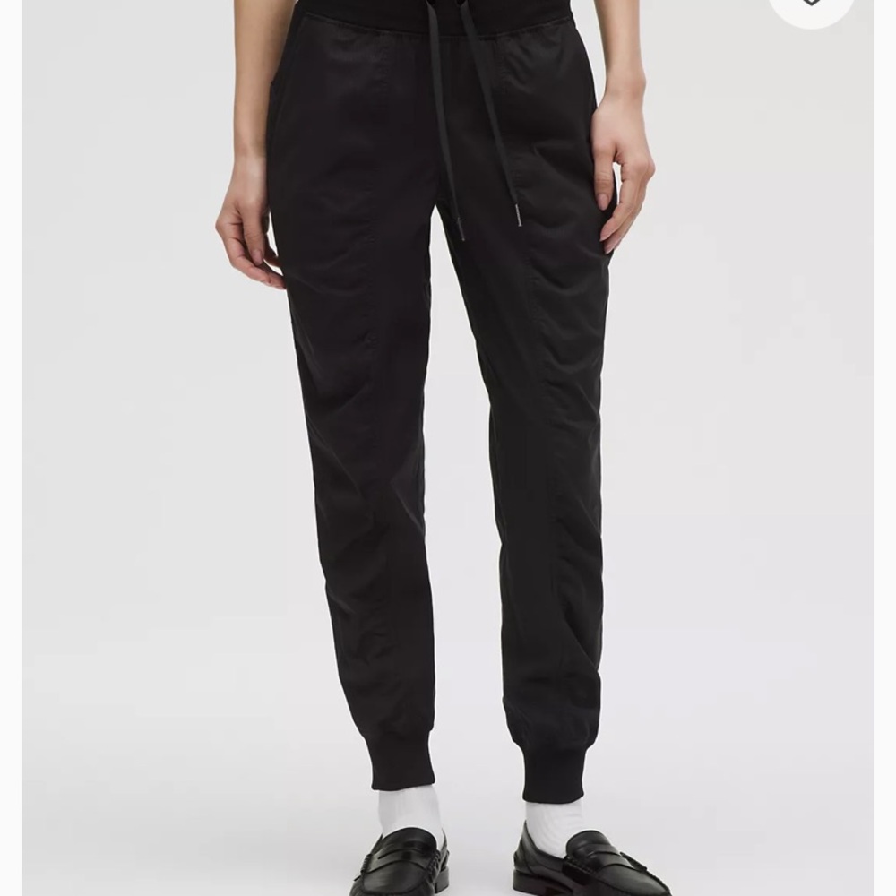 Lululemon Dance Studio Mid-Rise Jogger